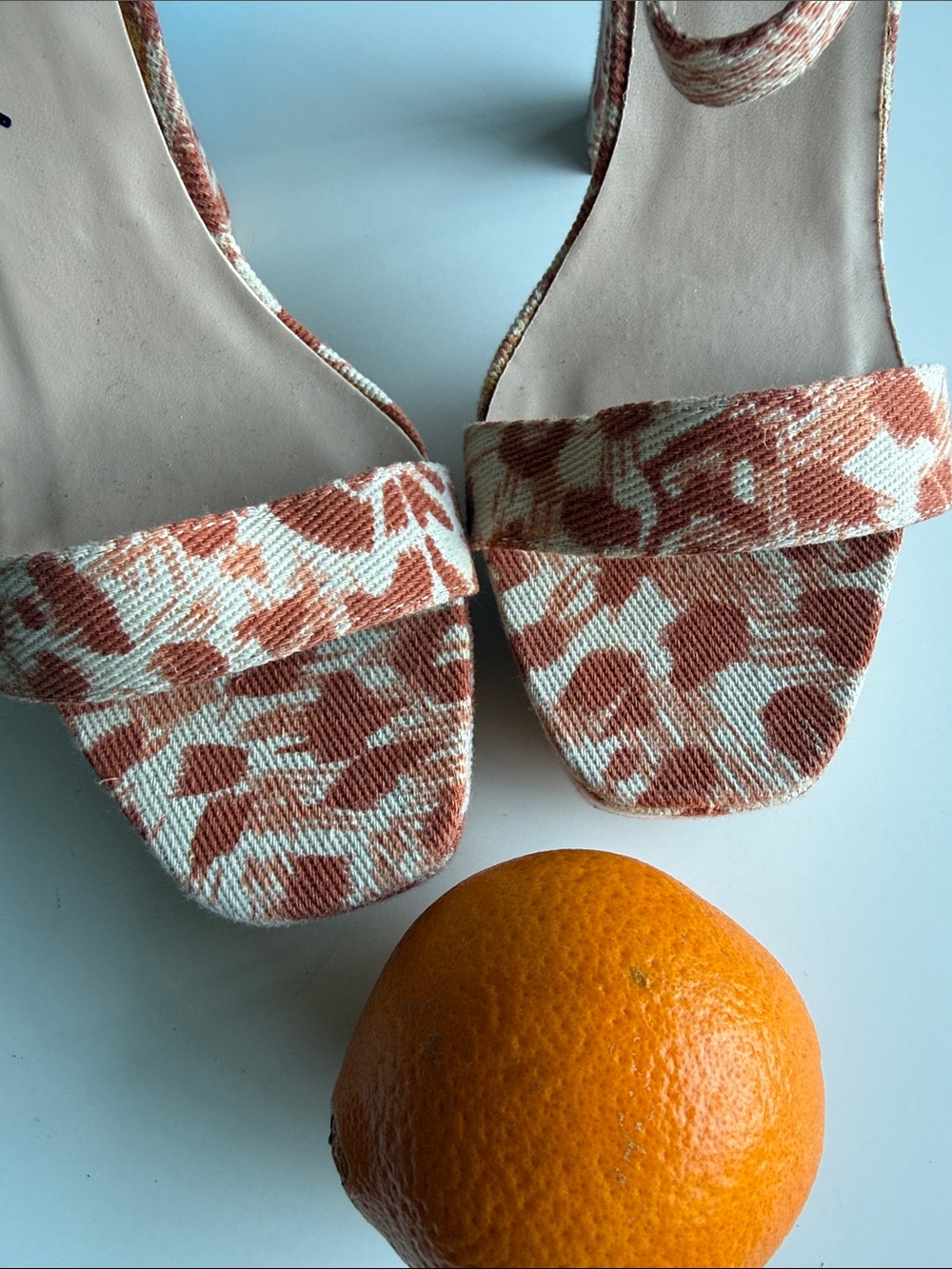 Block Heel Platform - Picture 5 of 5